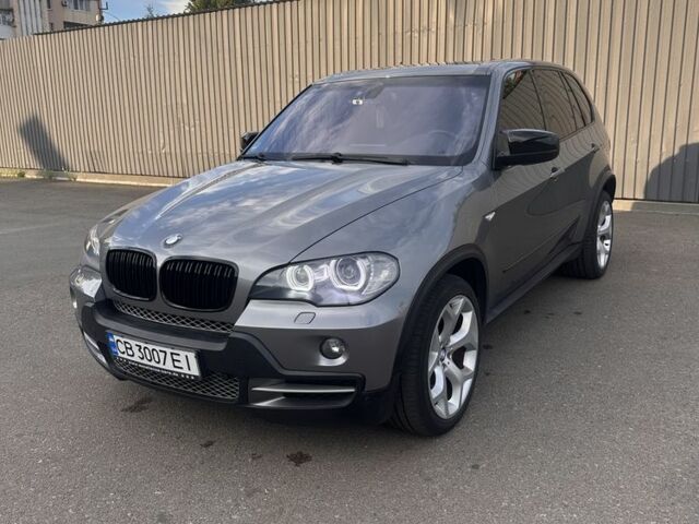 Серый БМВ Х5, объемом двигателя 3 л и пробегом 275 тыс. км за 15400 $, фото 1 на Automoto.ua