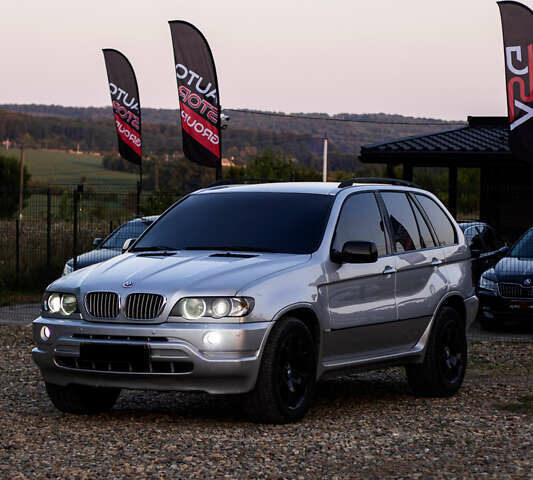 Серый БМВ Х5, объемом двигателя 3 л и пробегом 424 тыс. км за 6400 $, фото 1 на Automoto.ua