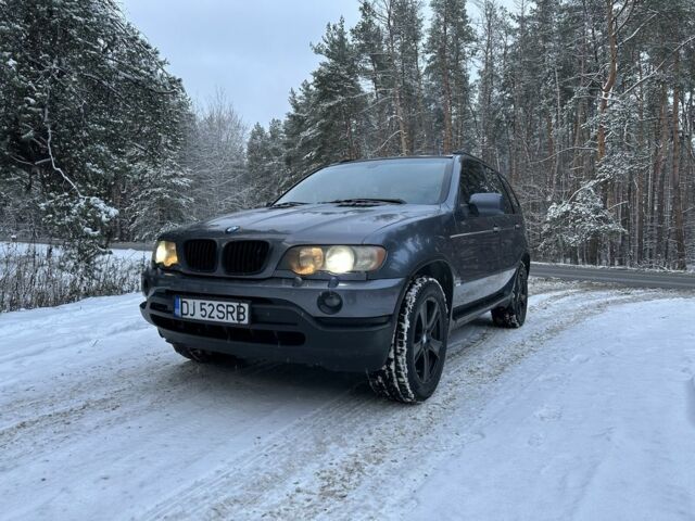 Серый БМВ Х5, объемом двигателя 3 л и пробегом 400 тыс. км за 4900 $, фото 1 на Automoto.ua