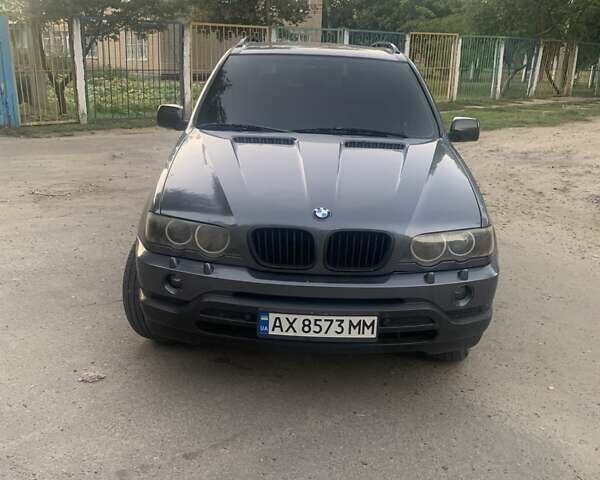 Серый БМВ Х5, объемом двигателя 2.98 л и пробегом 280 тыс. км за 6900 $, фото 1 на Automoto.ua