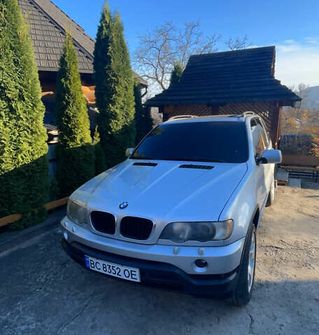 Серый БМВ Х5, объемом двигателя 3 л и пробегом 280 тыс. км за 6600 $, фото 1 на Automoto.ua