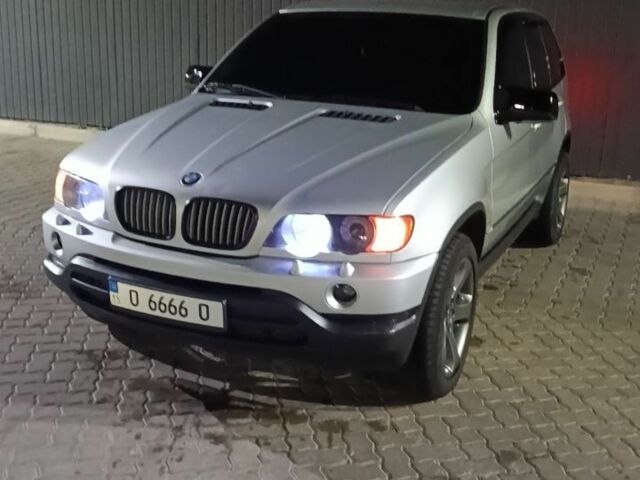Сірий БМВ Х5, об'ємом двигуна 3 л та пробігом 350 тис. км за 9800 $, фото 1 на Automoto.ua