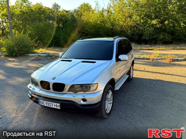 Серый БМВ Х5, объемом двигателя 3 л и пробегом 377 тыс. км за 7999 $, фото 1 на Automoto.ua