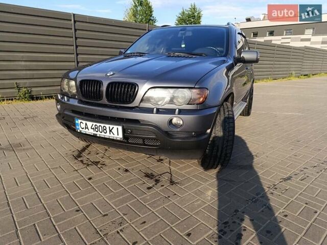 Серый БМВ Х5, объемом двигателя 3 л и пробегом 452 тыс. км за 11200 $, фото 1 на Automoto.ua