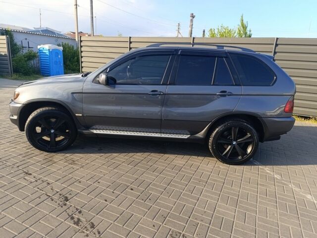 Серый БМВ Х5, объемом двигателя 2.9 л и пробегом 450 тыс. км за 11200 $, фото 1 на Automoto.ua