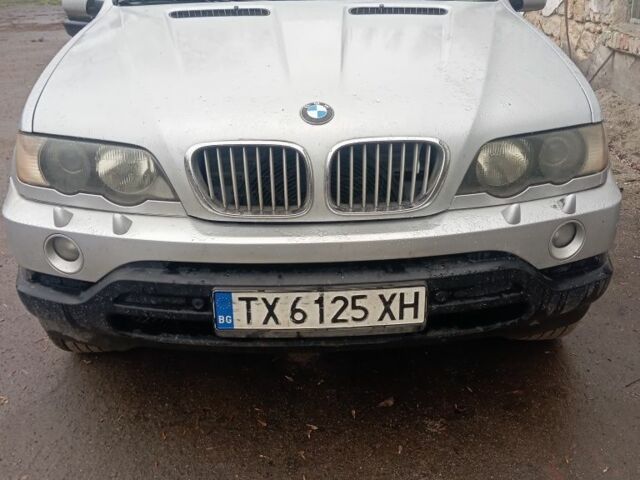 Серый БМВ Х5, объемом двигателя 3 л и пробегом 210 тыс. км за 4700 $, фото 1 на Automoto.ua