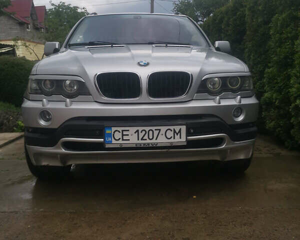 Серый БМВ Х5, объемом двигателя 3 л и пробегом 350 тыс. км за 7500 $, фото 1 на Automoto.ua