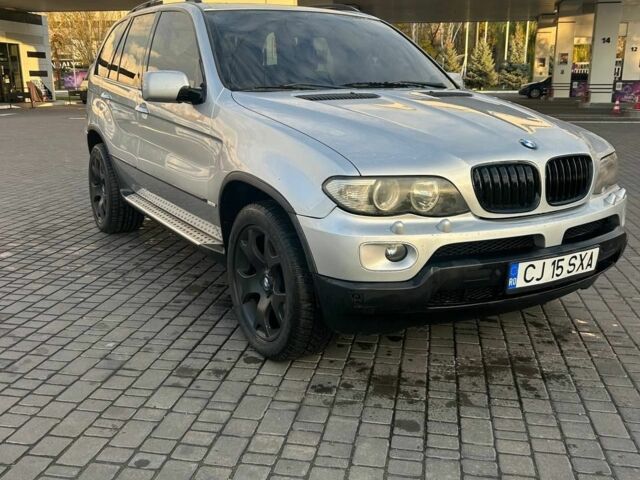 Серый БМВ Х5, объемом двигателя 3 л и пробегом 263 тыс. км за 6000 $, фото 1 на Automoto.ua