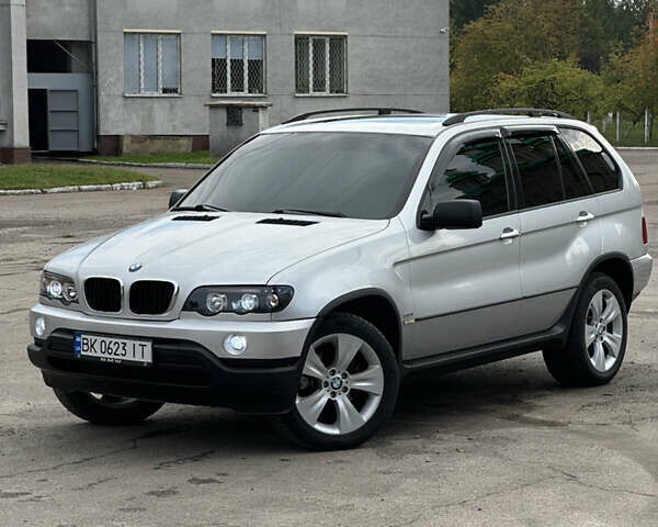 Сірий БМВ Х5, об'ємом двигуна 2.98 л та пробігом 281 тис. км за 7500 $, фото 1 на Automoto.ua