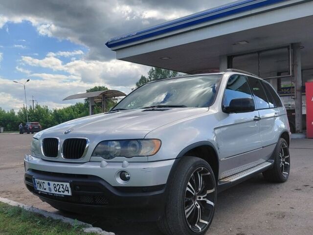 Сірий БМВ Х5, об'ємом двигуна 3 л та пробігом 305 тис. км за 5359 $, фото 1 на Automoto.ua
