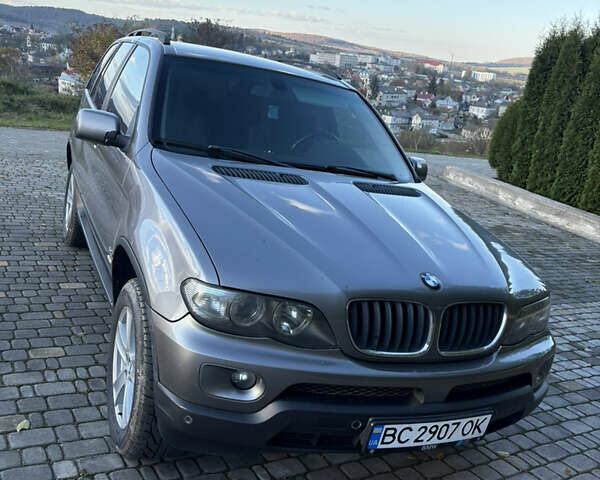 Сірий БМВ Х5, об'ємом двигуна 2.99 л та пробігом 348 тис. км за 9500 $, фото 1 на Automoto.ua