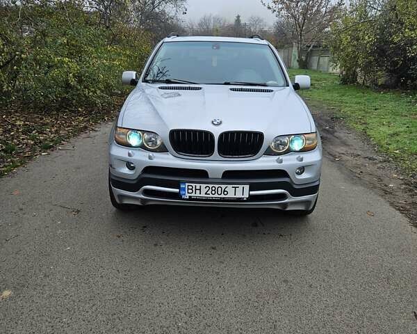 Серый БМВ Х5, объемом двигателя 3 л и пробегом 227 тыс. км за 9000 $, фото 1 на Automoto.ua