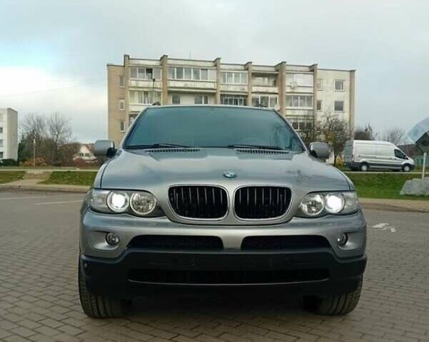 Серый БМВ Х5, объемом двигателя 0 л и пробегом 406 тыс. км за 4450 $, фото 1 на Automoto.ua