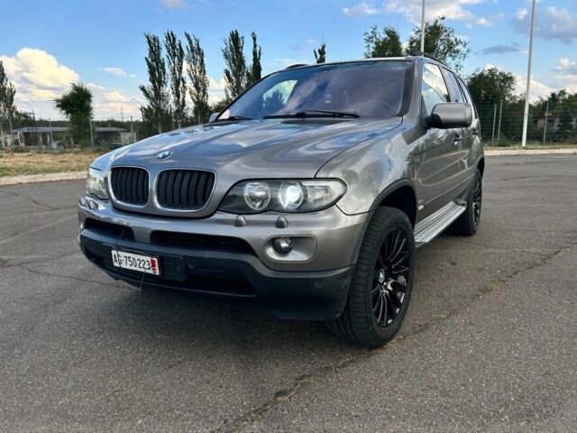 Серый БМВ Х5, объемом двигателя 3 л и пробегом 340 тыс. км за 6700 $, фото 1 на Automoto.ua