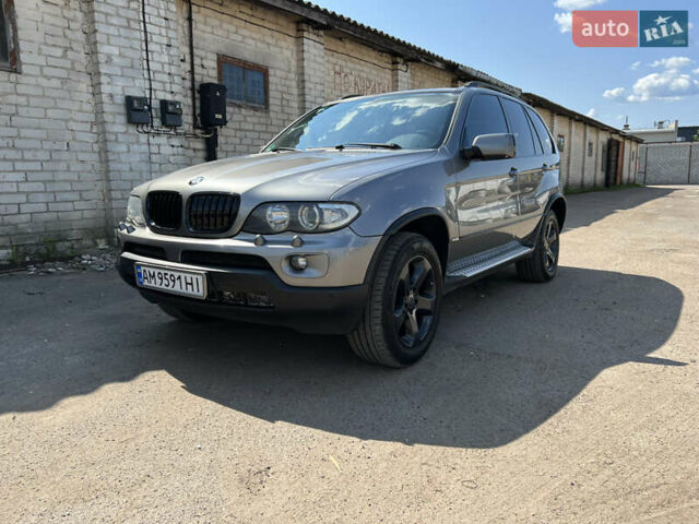 Серый БМВ Х5, объемом двигателя 3 л и пробегом 343 тыс. км за 13500 $, фото 1 на Automoto.ua