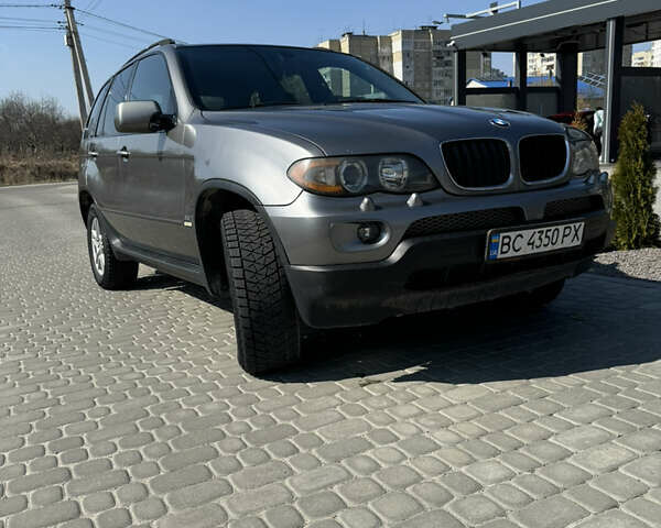 Сірий БМВ Х5, об'ємом двигуна 3 л та пробігом 382 тис. км за 9300 $, фото 1 на Automoto.ua