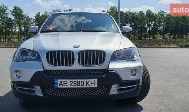 Серый БМВ Х5, объемом двигателя 4.8 л и пробегом 193 тыс. км за 14200 $, фото 1 на Automoto.ua