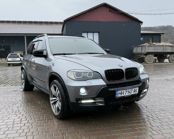 Сірий БМВ Х5, об'ємом двигуна 3 л та пробігом 288 тис. км за 15500 $, фото 1 на Automoto.ua