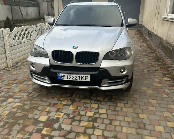 Серый БМВ Х5, объемом двигателя 3 л и пробегом 341 тыс. км за 15700 $, фото 1 на Automoto.ua