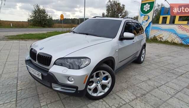 Серый БМВ Х5, объемом двигателя 2.99 л и пробегом 288 тыс. км за 14800 $, фото 1 на Automoto.ua