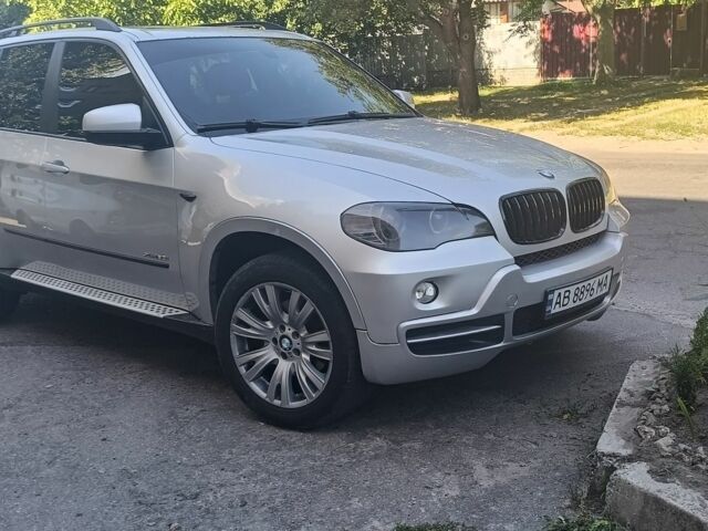 Серый БМВ Х5, объемом двигателя 3 л и пробегом 350 тыс. км за 269 $, фото 1 на Automoto.ua