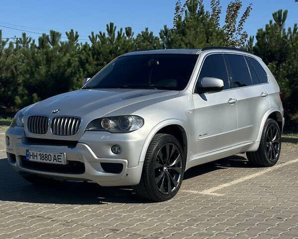 Серый БМВ Х5, объемом двигателя 3 л и пробегом 337 тыс. км за 14900 $, фото 1 на Automoto.ua