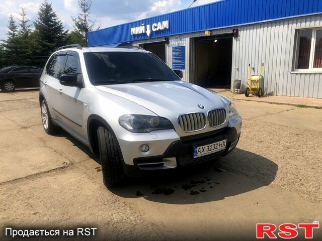 Серый БМВ Х5, объемом двигателя 3 л и пробегом 405 тыс. км за 15500 $, фото 1 на Automoto.ua