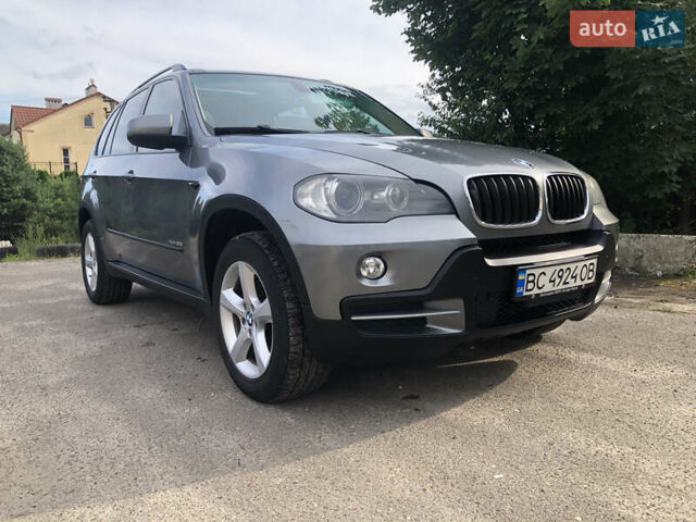 Сірий БМВ Х5, об'ємом двигуна 3 л та пробігом 227 тис. км за 12500 $, фото 1 на Automoto.ua