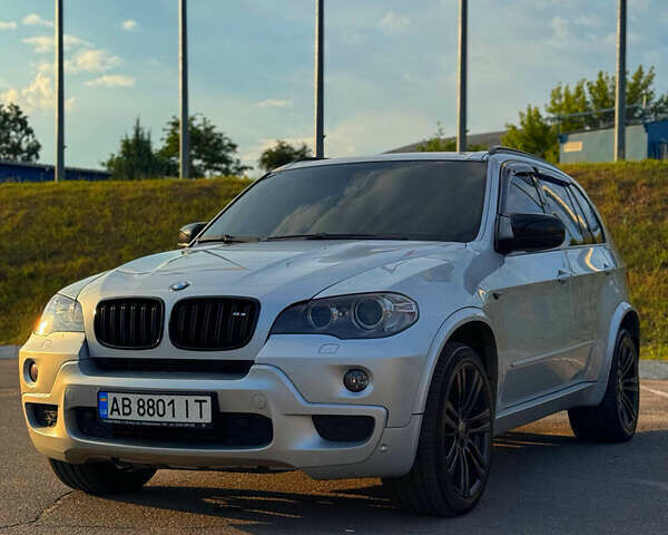 Серый БМВ Х5, объемом двигателя 3 л и пробегом 342 тыс. км за 19000 $, фото 1 на Automoto.ua
