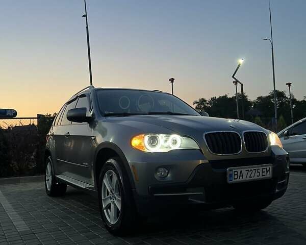 Серый БМВ Х5, объемом двигателя 2.98 л и пробегом 293 тыс. км за 13000 $, фото 1 на Automoto.ua