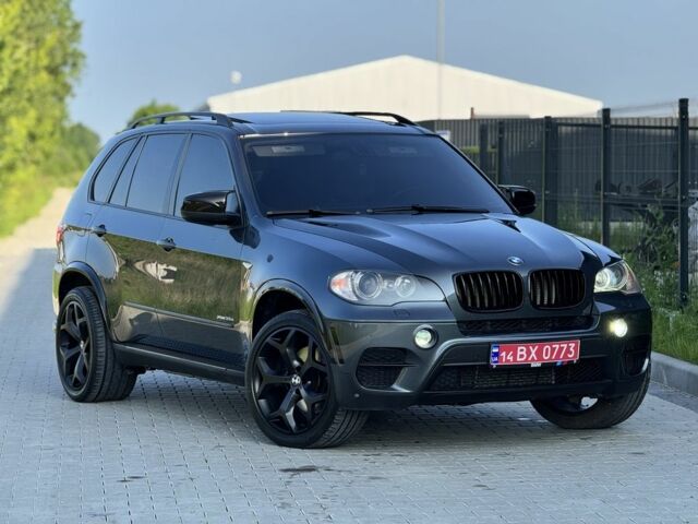 Сірий БМВ Х5, об'ємом двигуна 3 л та пробігом 300 тис. км за 15999 $, фото 1 на Automoto.ua
