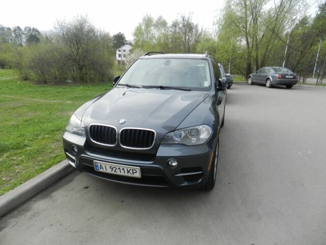 Сірий БМВ Х5, об'ємом двигуна 3 л та пробігом 120 тис. км за 14300 $, фото 1 на Automoto.ua