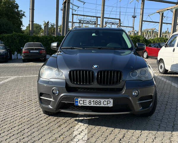 БМВ Х5 2011 в Черновцах на Automoto.ua Серый БМВ Х5, объемом двигателя 3 л и пробегом 247 тыс. км за 18000 $, фото 1 на Automoto.ua