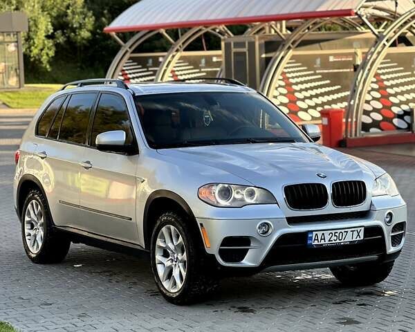 Серый БМВ Х5, объемом двигателя 2.98 л и пробегом 215 тыс. км за 13500 $, фото 1 на Automoto.ua
