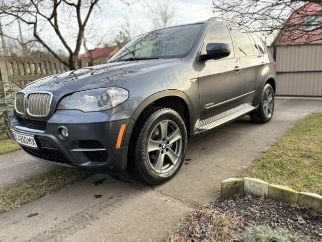 Серый БМВ Х5, объемом двигателя 3 л и пробегом 282 тыс. км за 23000 $, фото 1 на Automoto.ua