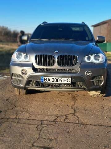 Серый БМВ Х5, объемом двигателя 2.98 л и пробегом 159 тыс. км за 17000 $, фото 1 на Automoto.ua