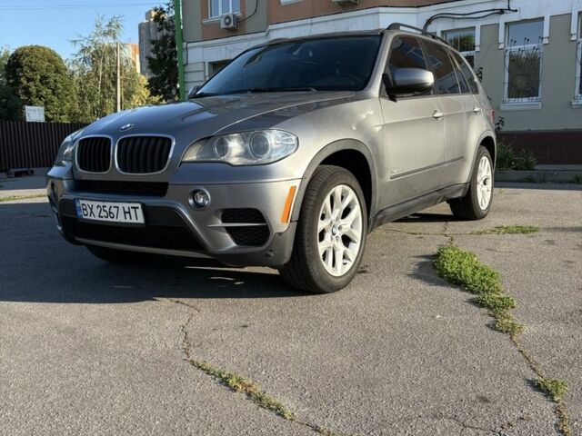 Сірий БМВ Х5, об'ємом двигуна 3 л та пробігом 210 тис. км за 14000 $, фото 1 на Automoto.ua