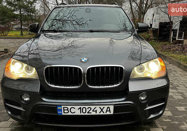 Серый БМВ Х5, объемом двигателя 2.98 л и пробегом 239 тыс. км за 12700 $, фото 1 на Automoto.ua