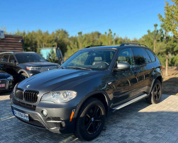 Сірий БМВ Х5, об'ємом двигуна 3 л та пробігом 248 тис. км за 18000 $, фото 1 на Automoto.ua