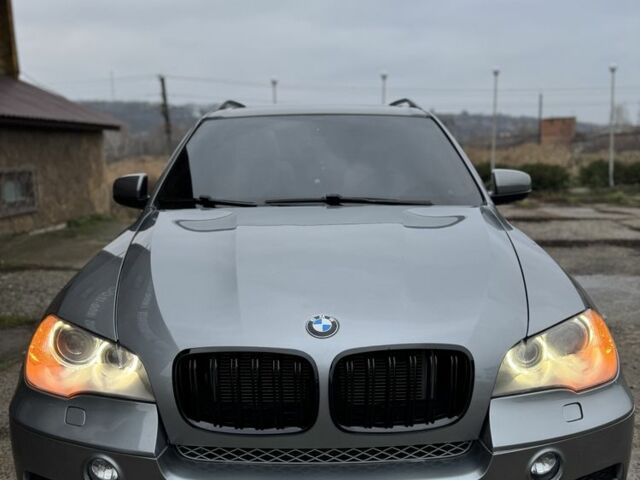 Сірий БМВ Х5, об'ємом двигуна 3 л та пробігом 229 тис. км за 12900 $, фото 1 на Automoto.ua