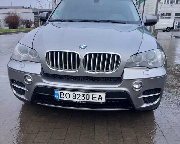 Сірий БМВ Х5, об'ємом двигуна 2.99 л та пробігом 265 тис. км за 16500 $, фото 1 на Automoto.ua