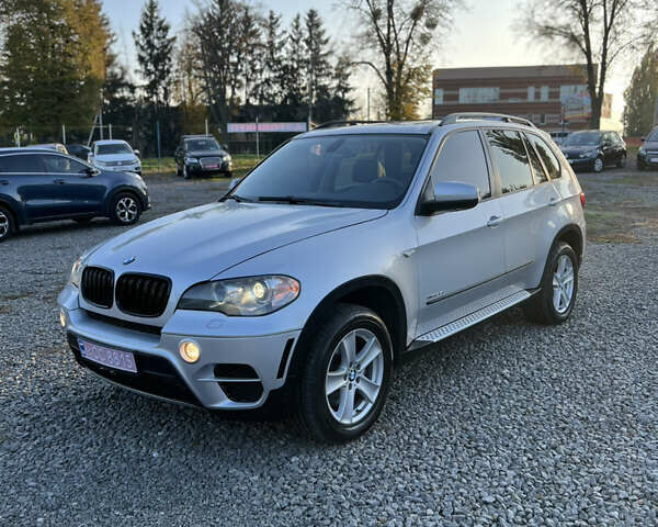 Серый БМВ Х5, объемом двигателя 3 л и пробегом 284 тыс. км за 16500 $, фото 1 на Automoto.ua