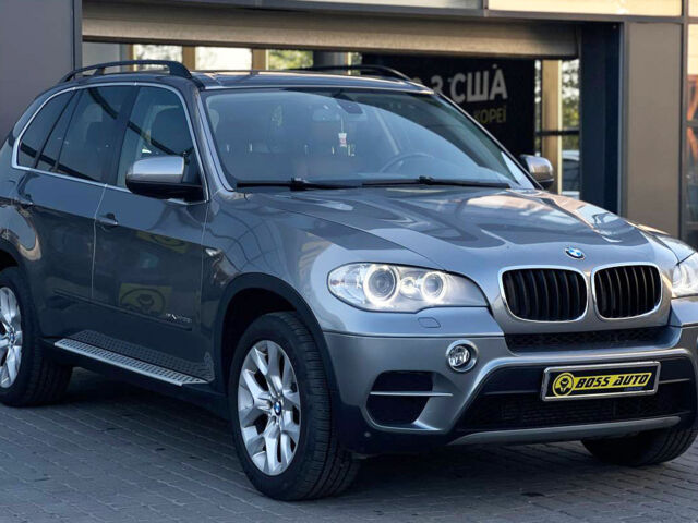 Серый БМВ Х5, объемом двигателя 3 л и пробегом 185 тыс. км за 16500 $, фото 1 на Automoto.ua