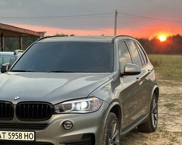 Серый БМВ Х5, объемом двигателя 2.99 л и пробегом 245 тыс. км за 24400 $, фото 1 на Automoto.ua