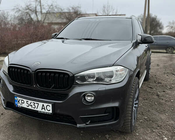 Серый БМВ Х5, объемом двигателя 2.98 л и пробегом 251 тыс. км за 21000 $, фото 1 на Automoto.ua
