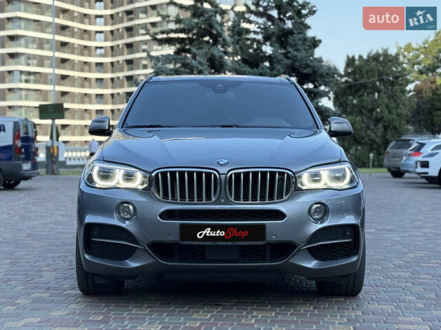 Серый БМВ Х5, объемом двигателя 2.99 л и пробегом 141 тыс. км за 38700 $, фото 1 на Automoto.ua