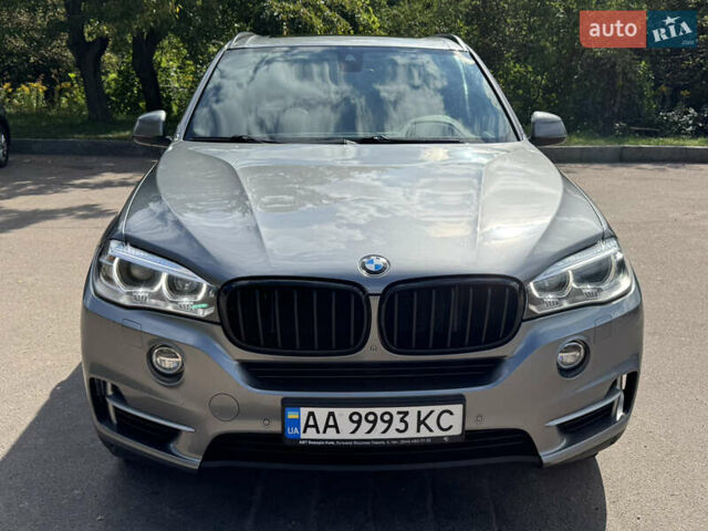 Серый БМВ Х5, объемом двигателя 2.99 л и пробегом 183 тыс. км за 27999 $, фото 1 на Automoto.ua
