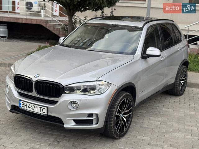 Серый БМВ Х5, объемом двигателя 3 л и пробегом 161 тыс. км за 21990 $, фото 1 на Automoto.ua