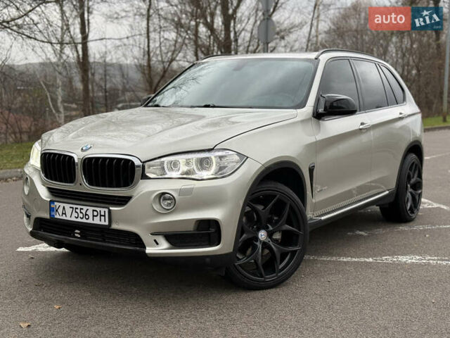 Серый БМВ Х5, объемом двигателя 3 л и пробегом 240 тыс. км за 19900 $, фото 1 на Automoto.ua