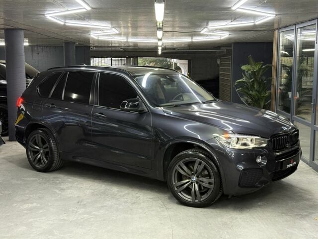 Сірий БМВ Х5, об'ємом двигуна 3 л та пробігом 212 тис. км за 21000 $, фото 1 на Automoto.ua